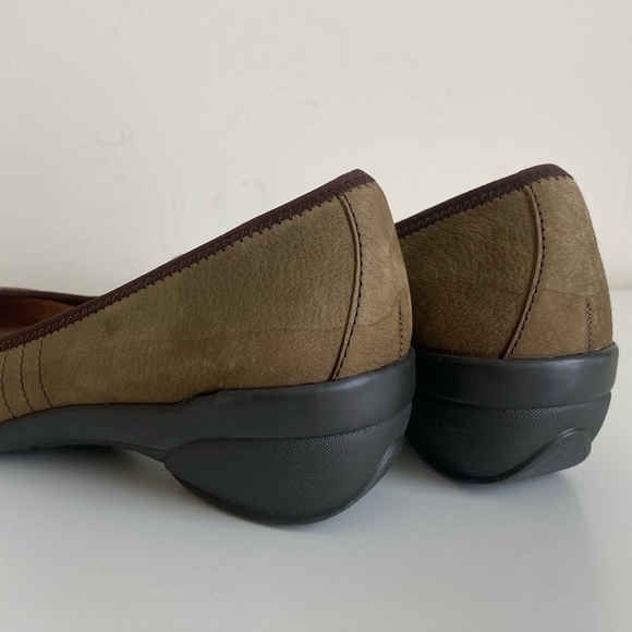 Naturalizer Novel Leather Slip-on Low Wedge Loafers Women's Size 7M N5 Comfort - Picture 16 of 16